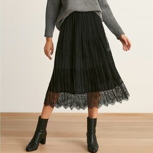 Adiva Pleated Lace Midi Skirt in Black NWT